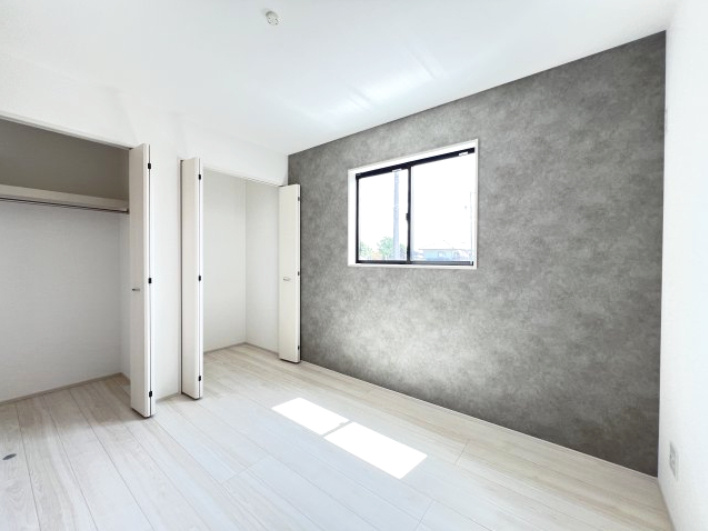 高浜市呉竹町3期　全3棟　3号棟の洋室|東側5.25帖洋室