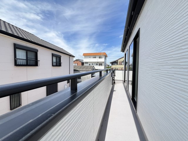 高浜市呉竹町3期　全3棟　3号棟のバルコニー