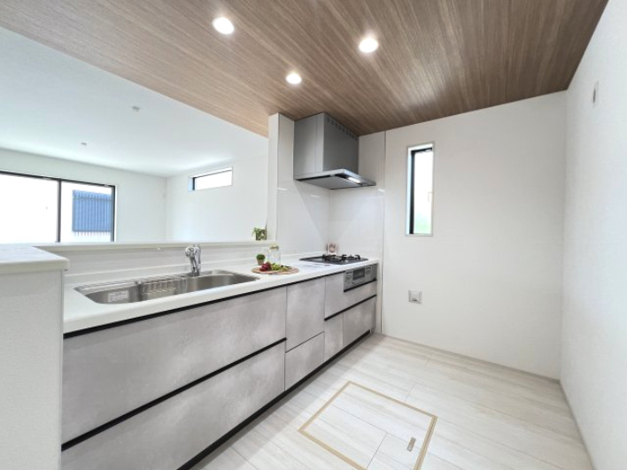 高浜市呉竹町3期　全3棟　3号棟のキッチン