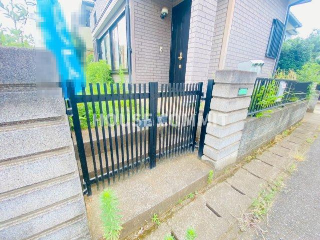 榎戸　中古戸建のエントランス