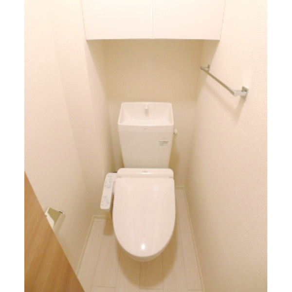 Greige（グレージュ）のトイレ