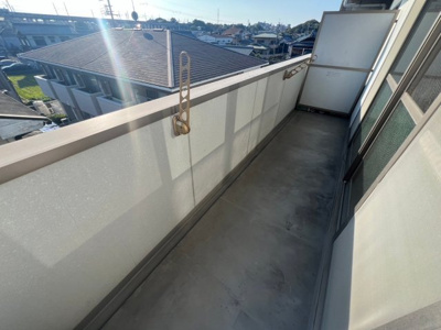 【バルコニー】 | ヴェルドミールステラ | （イメージ画像）実際は専用庭です。