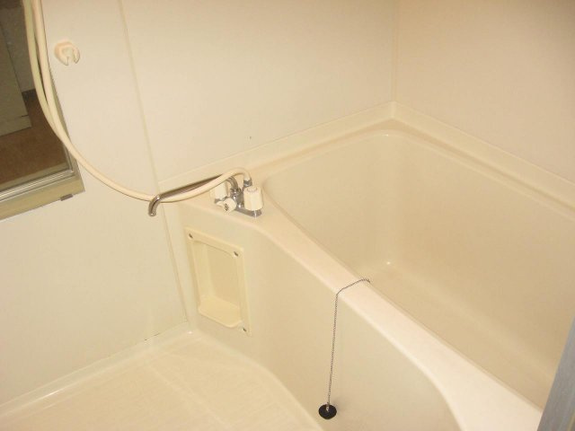 セピア辻井横小路の浴室