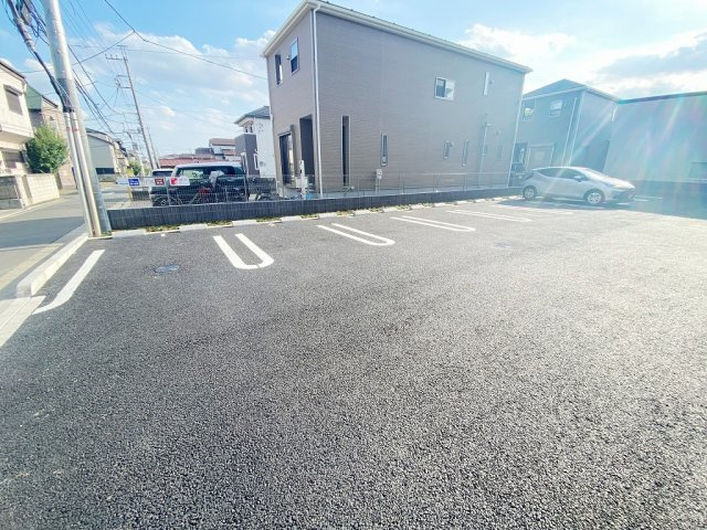 カーサ・プリートの駐車場