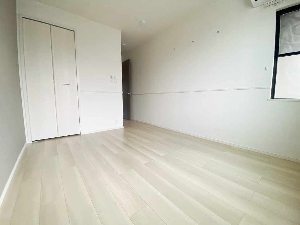 カーサ・プリートの洋室|別号室の参考写真です。