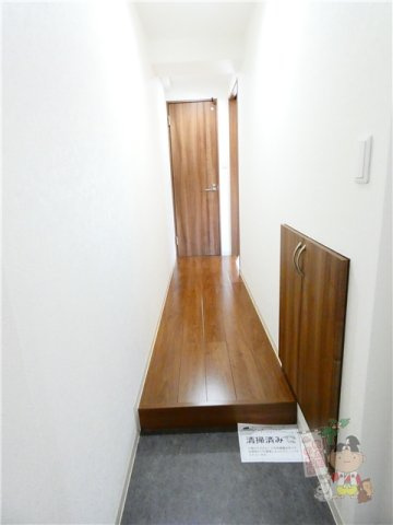 ミモザヒルズ大雲寺の玄関