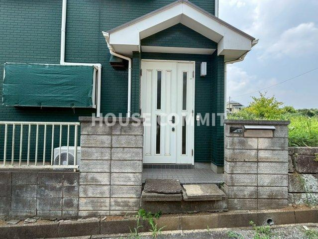十倉　中古戸建の玄関