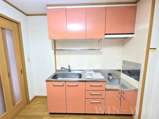 グラベール Ⅰのキッチン|イメージ（同建物内別部屋の写真です）