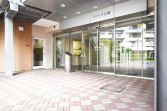 【エントランス】