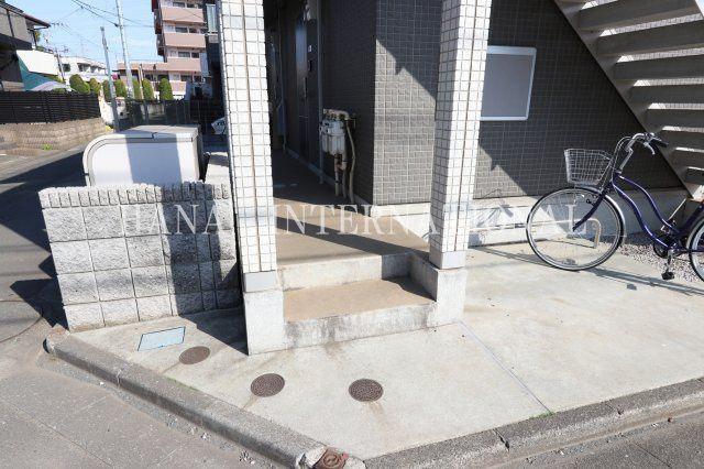 M's houseのエントランス