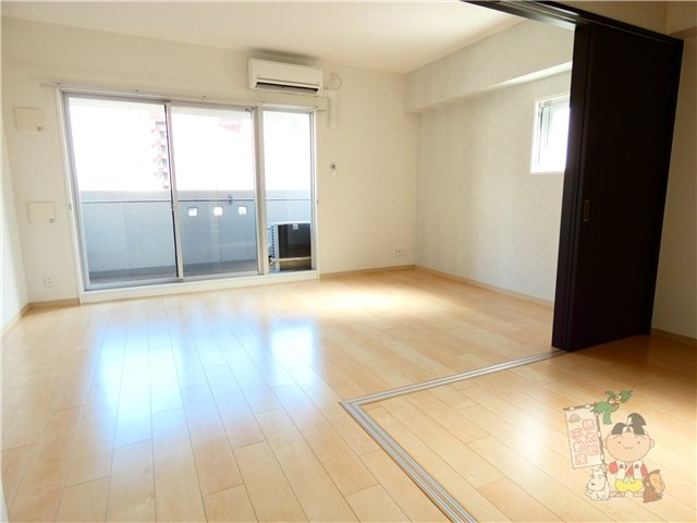 ＪＲＢハイツ岡山の居間・リビング