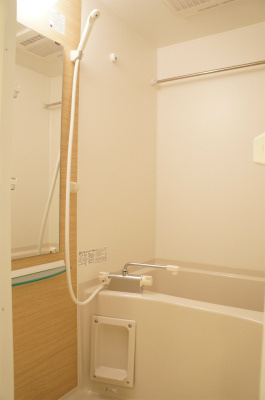 リブリ・CASA TRESの浴室|お風呂です