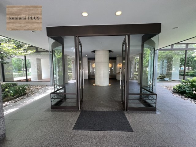 ベル・パークシティ画地Ⅲのエントランス