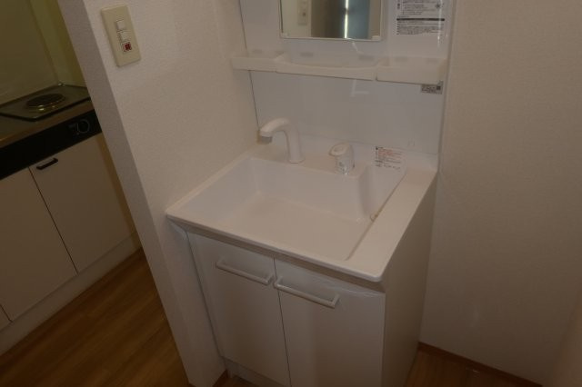 サンハイムの独立洗面台|シャンプードレッサー