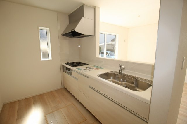 グレイドルガーデン　高知市薊野西町第1　1号棟のキッチン