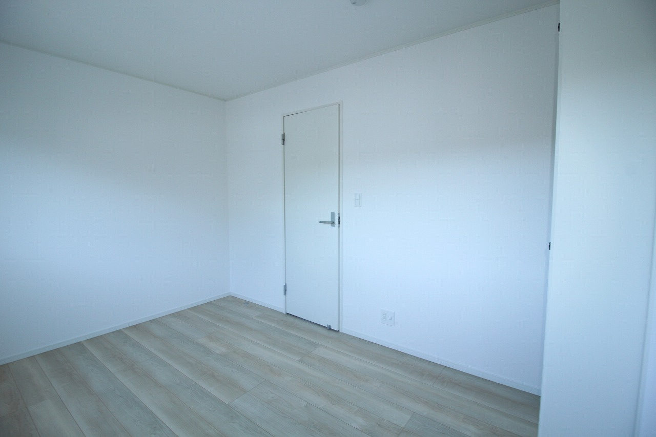 グレイドルガーデン　高知市薊野西町第1　1号棟の洋室|2F　北東の部屋　6.0帖