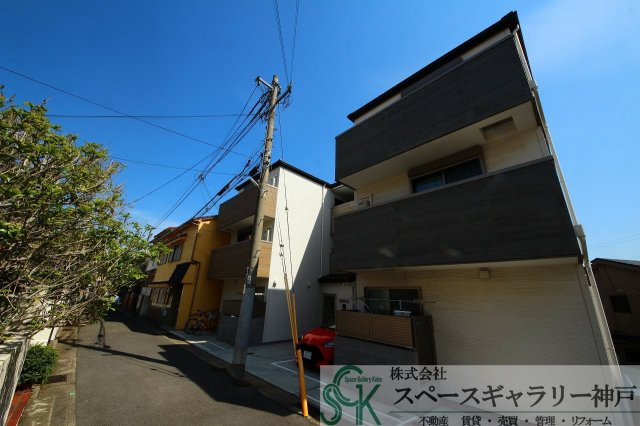ワコーレヴィアーノ垂水塩屋町の外観