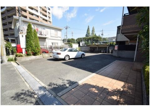 Ｆパティオの駐車場