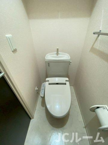 レジデンシィズ東城 WESTのトイレ
