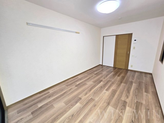 アルシア・スギの居間・リビング