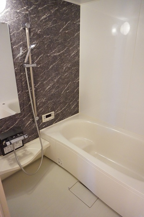 リバーシティ　　の浴室