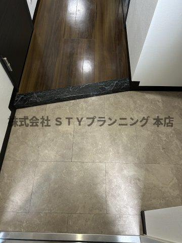 仲介手数料０円！ライフステージ３６５　５号館の玄関
