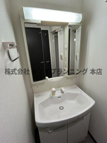 仲介手数料０円！ライフステージ３６５　５号館の独立洗面台