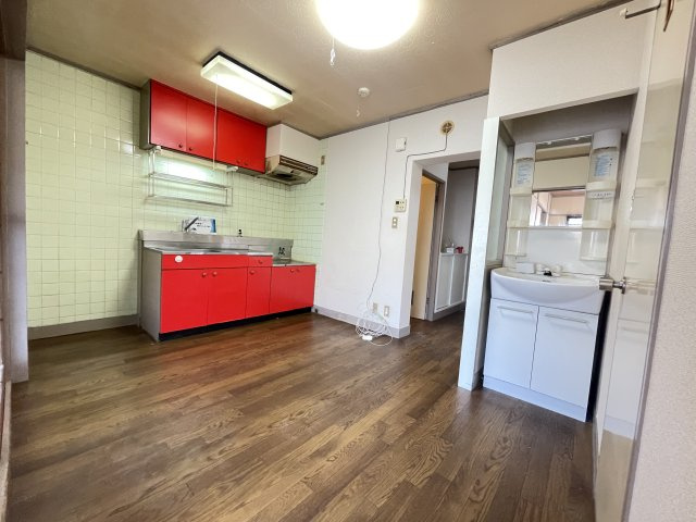 昭島市宮沢町２丁目の賃貸マンション
