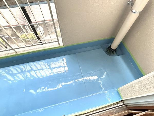 【バルコニー】