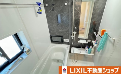 【浴室】 | 久喜市佐間築浅中古戸建（２０２４年４月建築） | またまた新品同様のユニットバス、浴室乾燥暖房機付き♪