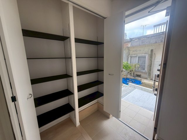 クレイドルガーデン　南城市大里稲嶺第-１号棟のその他