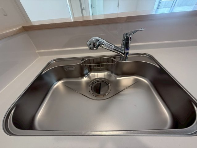 クレイドルガーデン　南城市大里稲嶺第-１号棟の浴室|きれいなお風呂です