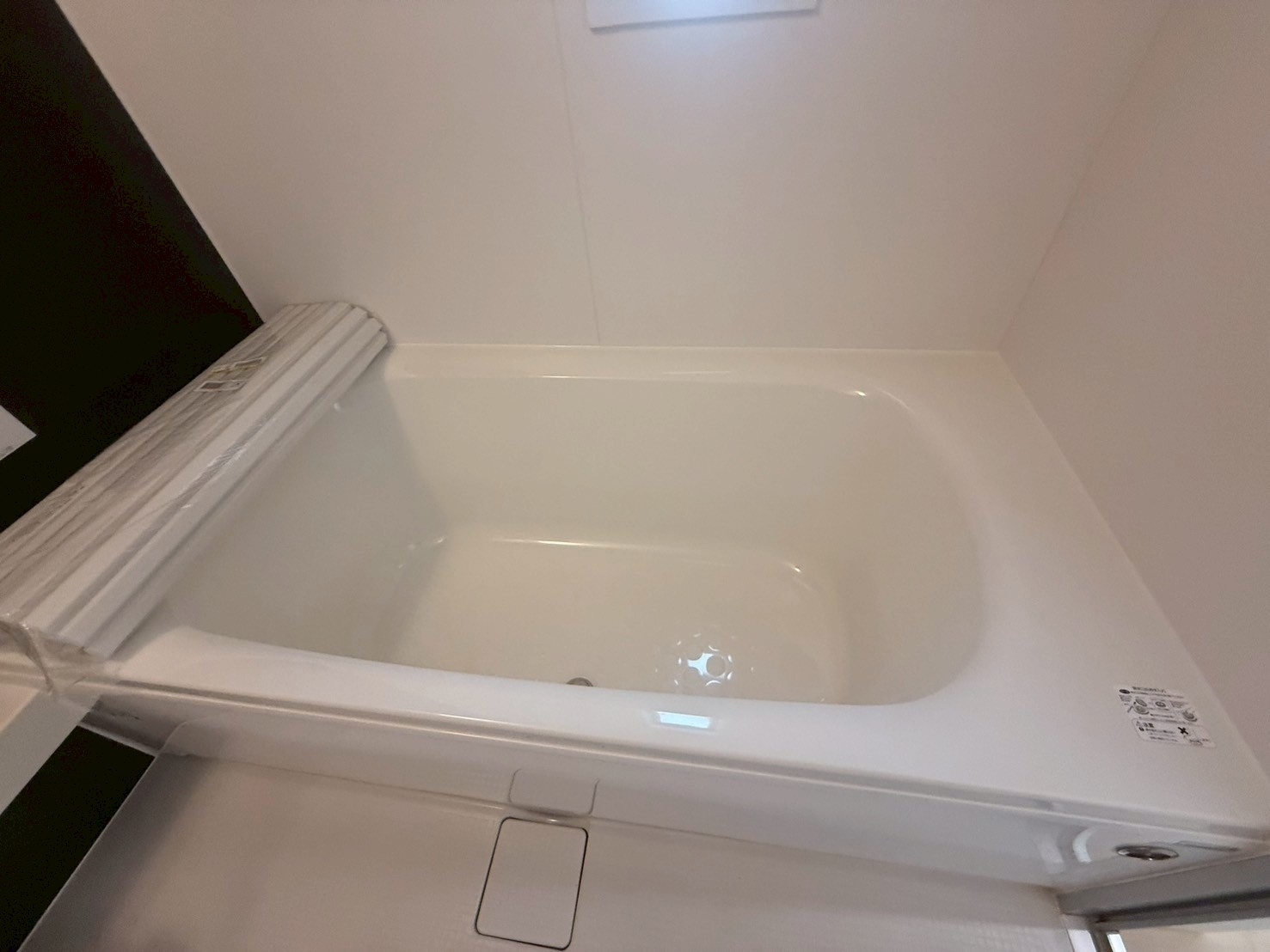 クレイドルガーデン　南城市大里稲嶺第-１号棟の浴室|お風呂です