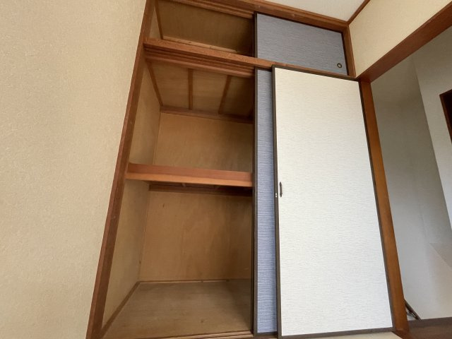 大網ハイツの収納