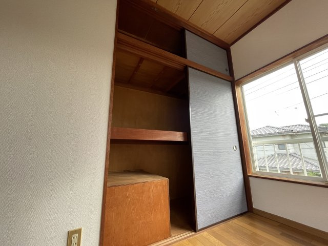 大網ハイツの収納