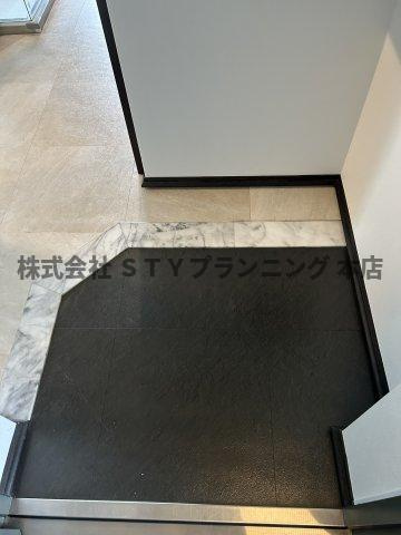 仲介手数料０円！ＳＫ　ＢＵＩＬＤＩＮＧ６の玄関