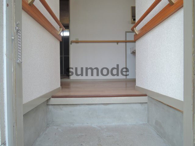 ハイツ陽光の玄関