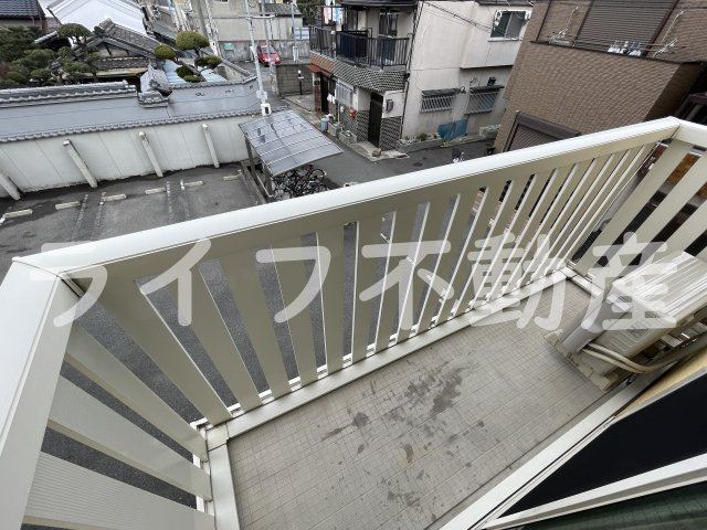 第6ウエスタンハイツのバルコニー|お洗濯にも便利なバルコニー付き