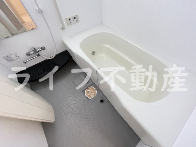 第6ウエスタンハイツの浴室|日々の疲れを癒すお風呂付です