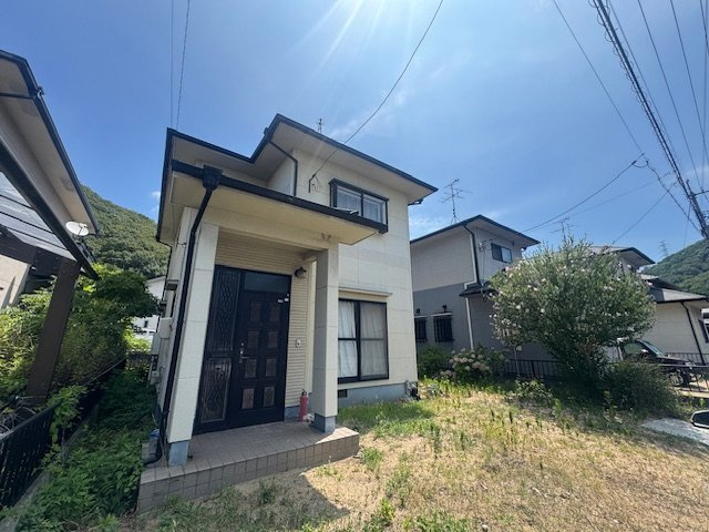 玉野市八浜町八浜　中古戸建の外観