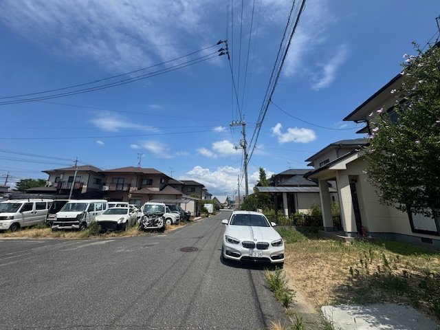 玉野市八浜町八浜　中古戸建の前面道路含む現地写真