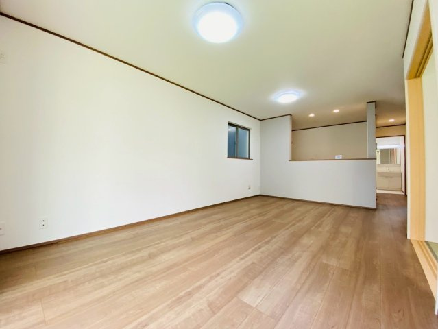 ハートフルタウン／東区月出７丁目／D号棟の居間・リビング