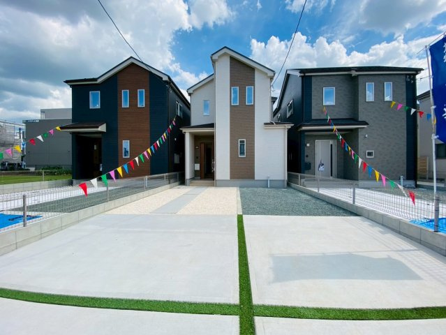 ハートフルタウン／東区月出７丁目／D号棟の駐車場