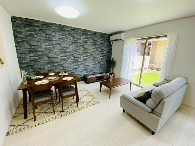 ハートフルタウン／東区月出７丁目／C号棟の居間・リビング