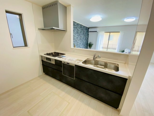ハートフルタウン／東区月出７丁目／C号棟のキッチン