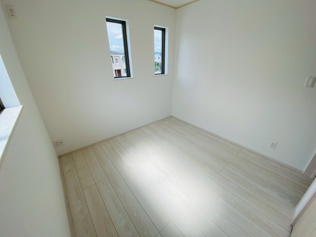 ハートフルタウン／東区月出７丁目／C号棟の洋室