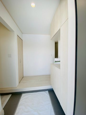 ハートフルタウン／東区月出７丁目／C号棟の玄関