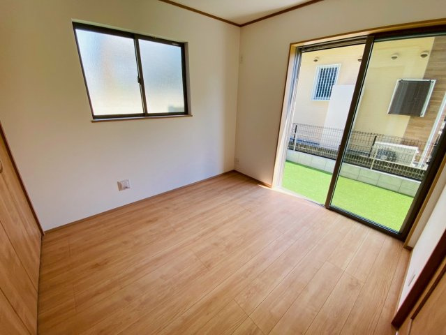 ハートフルタウン／東区月出７丁目／B号棟の洋室