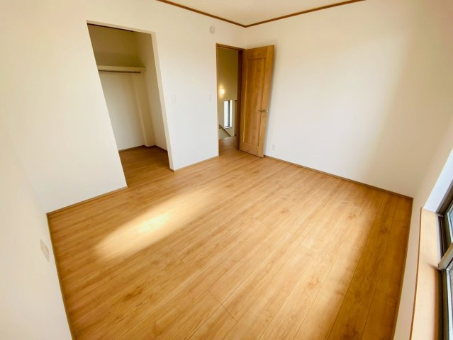 ハートフルタウン／東区月出７丁目／B号棟の洋室