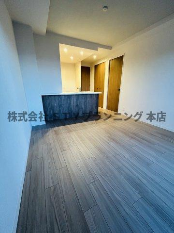 仲介手数料０円！Grand Palace IKAIの居間・リビング